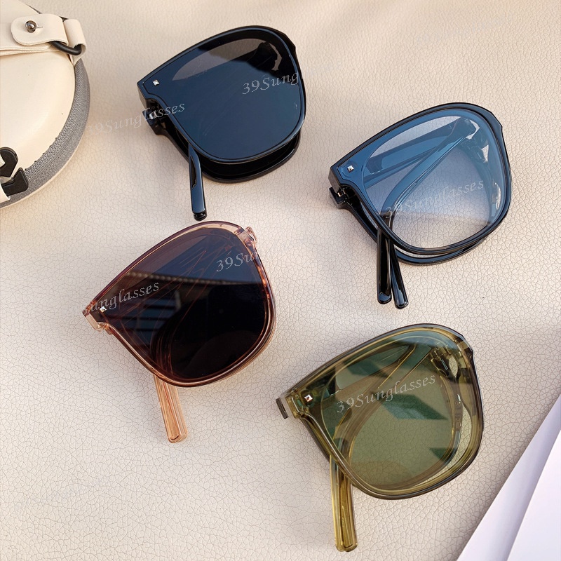 Fashionable Women Folding Sunglasses Outdoor UV400 Unisex Portable collapsible glasses summer Wild colorful square Eyewear